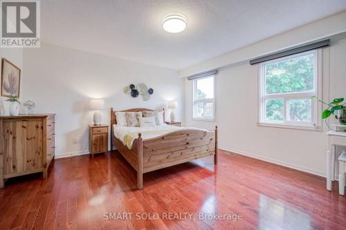857 Messenger Meadow Drive, Mississauga, ON 