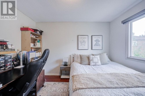 857 Messenger Meadow Drive, Mississauga, ON 