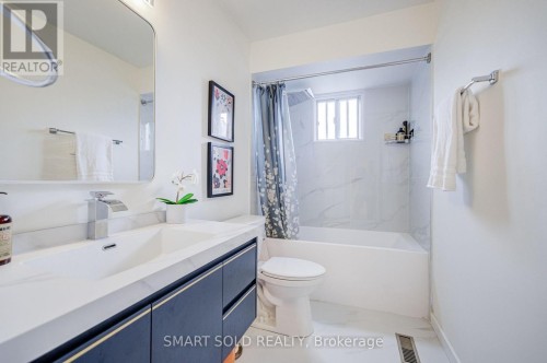857 Messenger Meadow Drive, Mississauga, ON 
