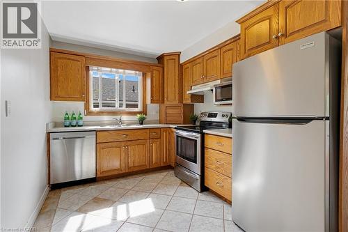 197 Ninth Avenue, Kitchener, ON 