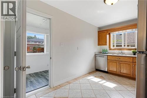 197 Ninth Avenue, Kitchener, ON 
