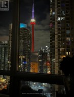 11 BRUNEL COURT  Toronto (Waterfront Communities), ON M5V 3Y3
