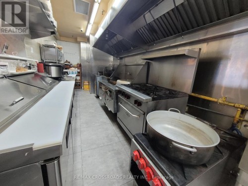 2399 Cawthra Road, Mississauga, ON 