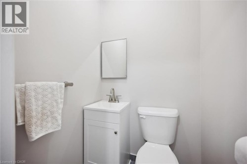 37 Shadeland Crescent, Kitchener, ON 