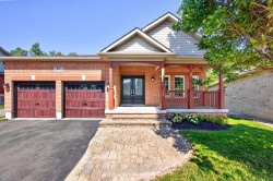 10 Purt Court  Barrie, ON L4N 9K7