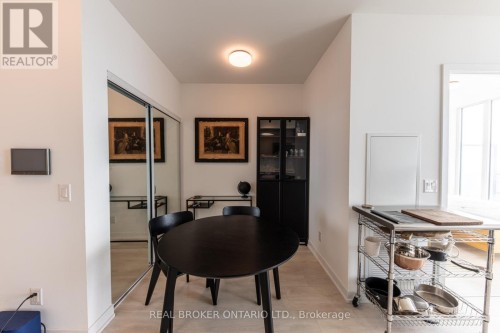 3103 - 5 DEFRIES STREET , Toronto, Ontario M5A 0W7 4