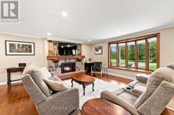 COZY LIVING ROOM- GAS INSERT, POT LIGHTS, HARDWOOD - 