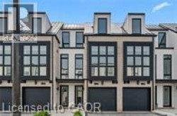138 EAST Street Unit# 4  Oakville, ON L6L 0H9