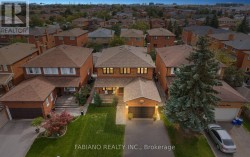 29 DIAMOND STREET  Vaughan, ON L4L 6E7