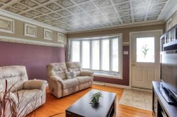 Salon - 