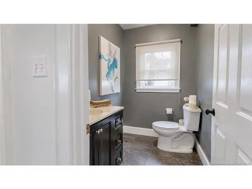 123 Main St, Fredericton, NB 