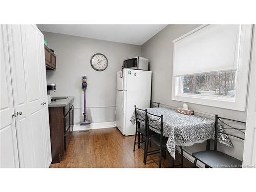 123 Main St, Fredericton, NB 