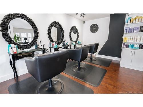 123 Main St, Fredericton, NB 