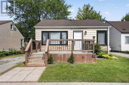 10 CHURCHILL AVENUE  Welland (Lincoln/Crowland), ON L3B 4Y5