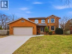 1977 WINSLOW CLOSE Sarnia, ON N0N 1C0