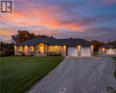 289 Gravel Drive  Hanmer, ON P3P 1J3