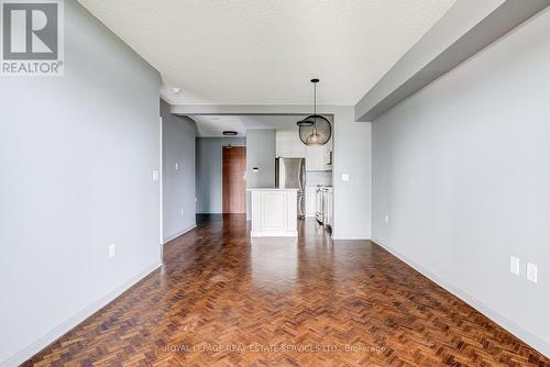 Open concept living/dining room - 509 - 17 Michael Power Place, Toronto, ON 