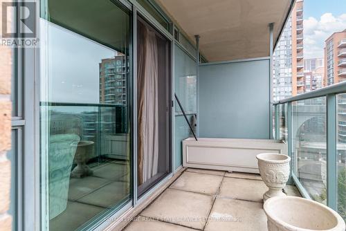 Double sized balcony - 509 - 17 Michael Power Place, Toronto, ON 