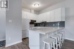 707 - 1701 LAMPMAN AVENUE  Burlington, ON L7L 6R7
