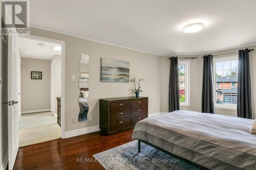 930 Maramis Court, Mississauga, ON 