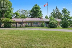 Tons of curb appeal - 