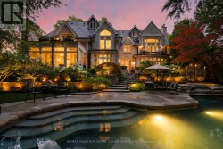 113 DONWOODS DRIVE Toronto, ON M4N 2G7