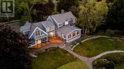 18 Avon Street  Hantsport, NS B0P 1P0