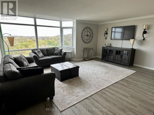 710 - 45 POND MILLS ROAD , London South (South J), Ontario N5Z 4W5 2