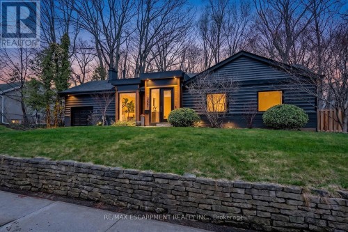 327 Goodram Drive, Burlington, ON 