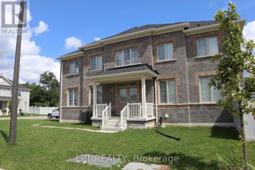 718 ANISHINAABE DRIVE , Shelburne, Ontario L9V 3Y6 3