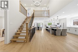 2029 KEMPTON PARK Drive  Mississauga, ON L5M 2Z4