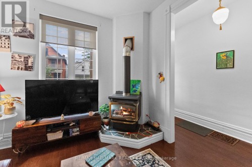 157 St Andrew Street, Ottawa, ON 