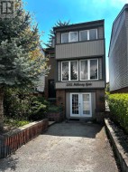 2132 MILLWAY GATE  Mississauga, ON L5L 1R3