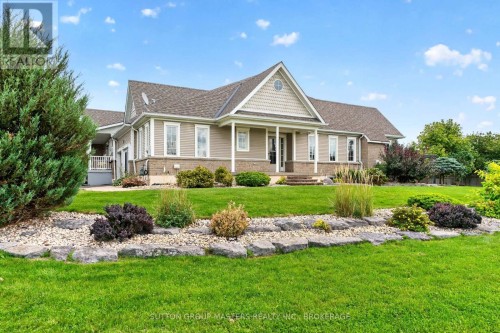 100 BRITANNIA CRESCENT  Loyalist (Bath), ON K0H 1G0
