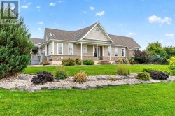 100 BRITANNIA CRESCENT Loyalist (Bath), ON K0H 1G0
