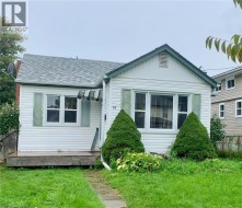 18 NELSON Street  Simcoe, ON N3Y 3E3
