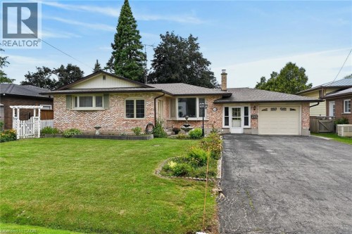 126 CONCESSION Road E  Dunnville, ON N1A 1A1