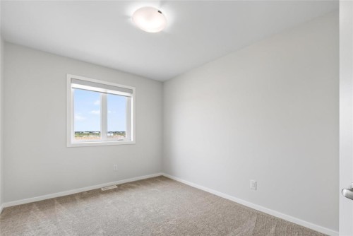 90 Nanaimo Crescent, Winnipeg, MB 