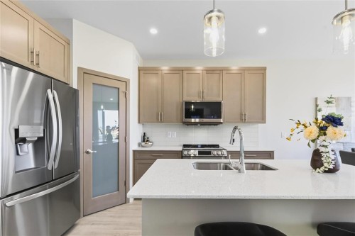 90 Nanaimo Crescent, Winnipeg, MB 