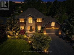 11 ELDERBERRY LANE  Hamilton, ON L0R 1H2