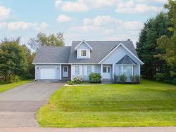 25 England Circle  Charlottetown, PE C1E 1W6