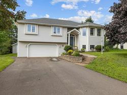 5 Nevin Lane Cornwall, PE C0A 1H0