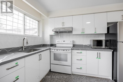 2B - 144 WOLSELEY STREET , Toronto, Ontario M6J 3R4 2
