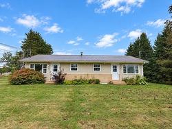 21-23 Thorndale Drive  Charlottetown, PE C1E 1S8