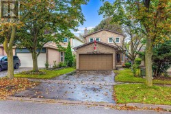 3089 PLUM TREE CRESCENT  Mississauga, ON L5N 4X2