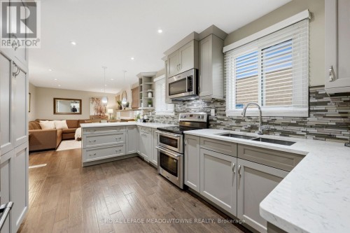 3089 Plum Tree Crescent, Mississauga, ON 