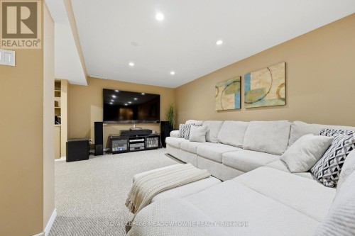 3089 Plum Tree Crescent, Mississauga, ON 