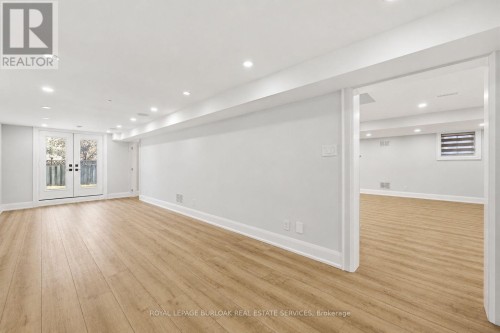 2029 Kempton Park Drive, Mississauga, ON 