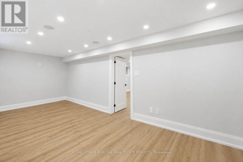 2029 Kempton Park Drive, Mississauga, ON 