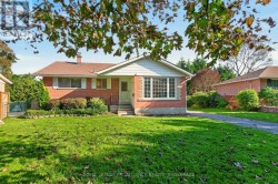 15 HAMPSTEAD  Kingston (West Of Sir John A. Blvd), ON K7M 3J1